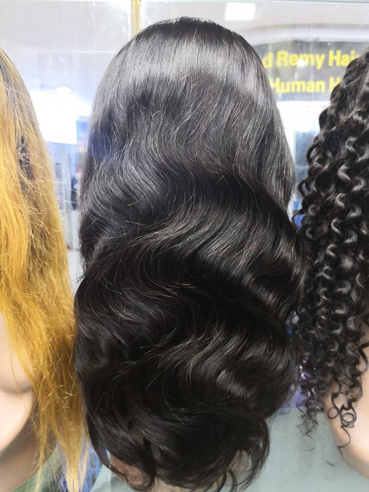 Inside video show of a frontal lace wig